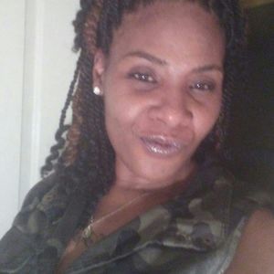 Meet your Posher, Tene